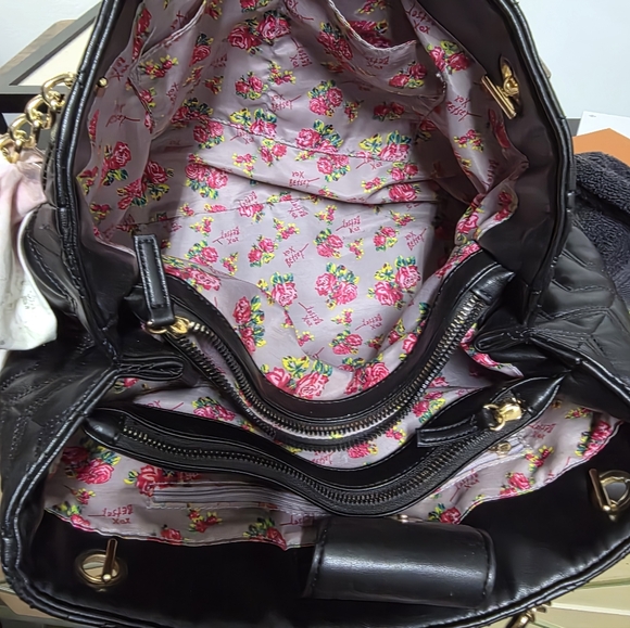 Betsey Johnson Black Quilted Shoulder Bag with Floral Accent - Picture 8 of 10